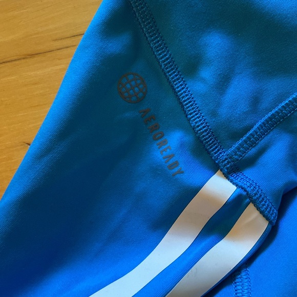 ADIDAS high waisted running pant. - Picture 4 of 7